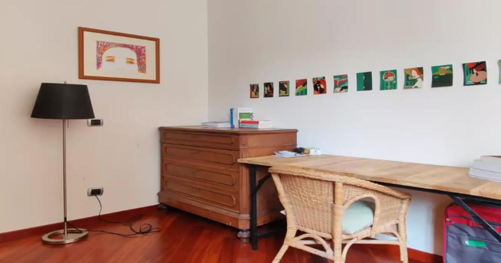 Stanza Nr 2 In Zona Solari In Appartamento Incantevole Milão Exterior foto